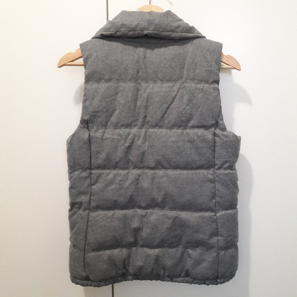 Old Navy Puffer Vest - Picture 2 of 3